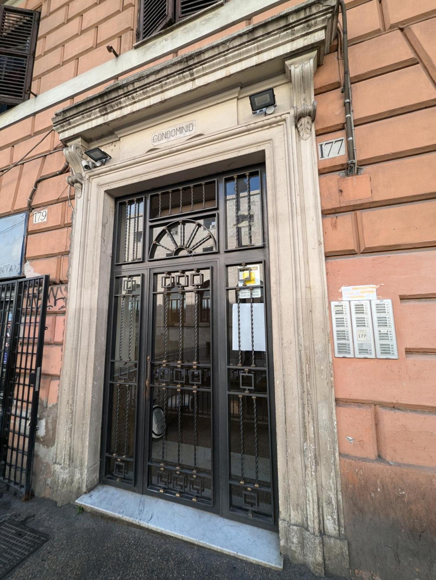 Roomz Romestay Exterior photo